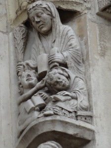 Portal katedry w Chartres - Gramatyka; fot. K. Kijewski