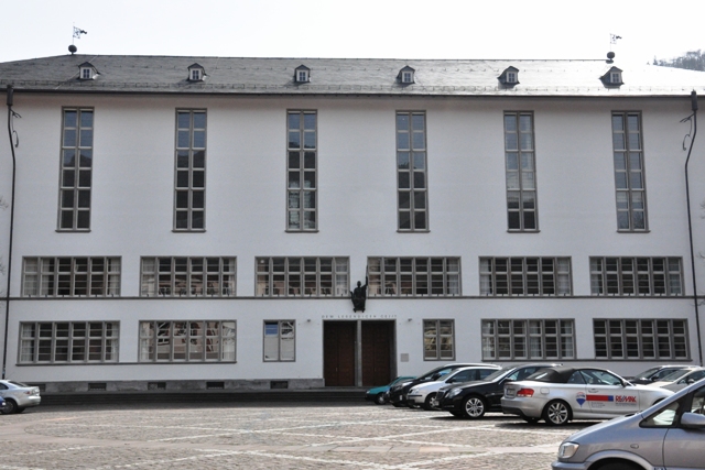 Neue Universität. Budynek z XX wieku. Obecnie biblioteka uniwersytecka
